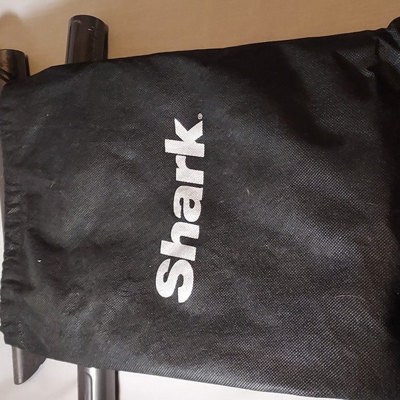 Shark Vacuum Miscellaneous Parts in Black Carrying Bag - Picture 6 of 7
